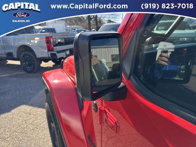 2021 Jeep Wrangler Unlimited Sahara Altitude