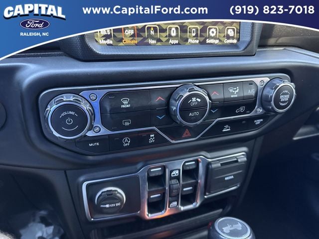 2021 Jeep Wrangler Unlimited Sahara Altitude