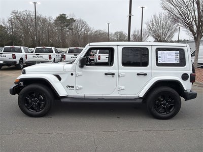 2022 Jeep Wrangler Unlimited Sahara Altitude 1 TOUCH POWER TOP
