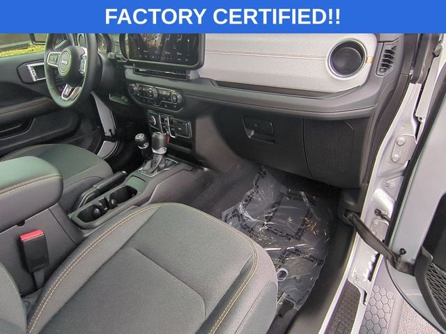 2024 Jeep Wrangler Sahara 3.6 V6