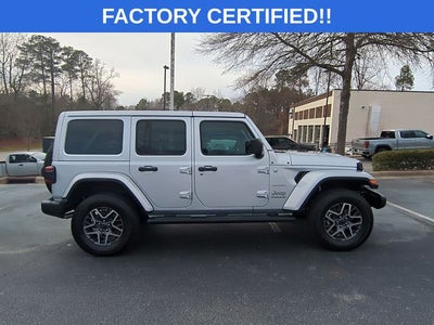 2024 Jeep Wrangler Sahara 3.6 V6