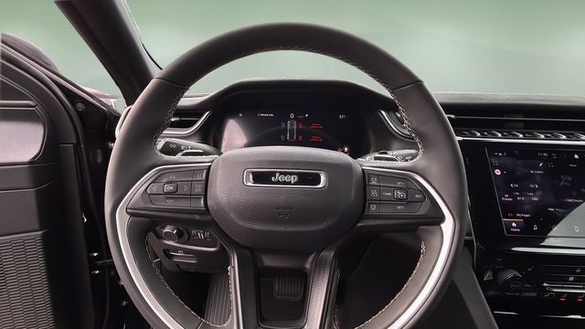 2025 Jeep Grand Cherokee Laredo X