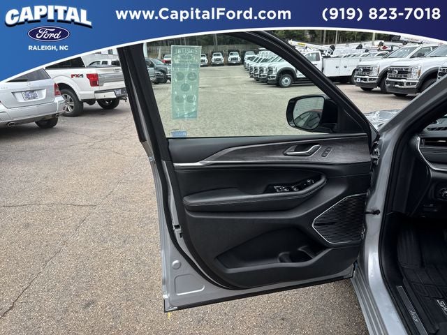 2024 Jeep Grand Cherokee L Overland