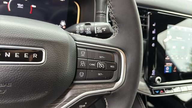 2024 Jeep Wagoneer Series II