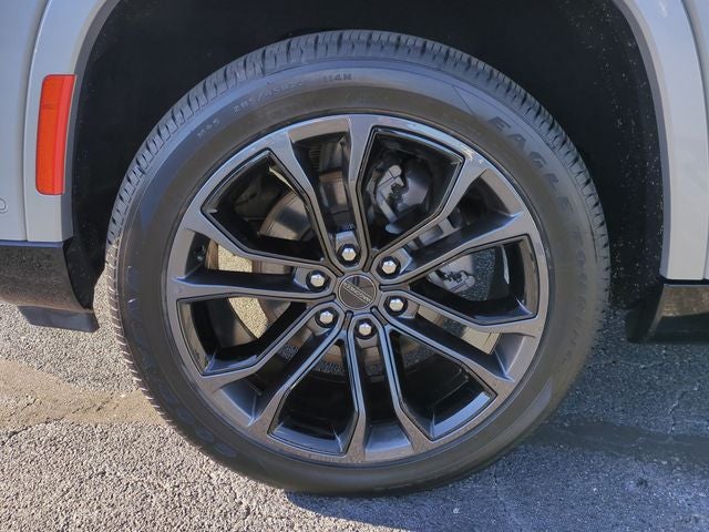 2024 Jeep Grand Wagoneer Series II