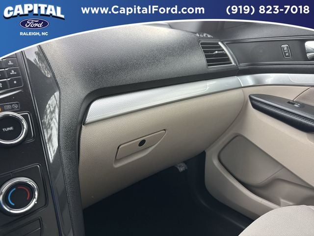 2019 Ford Explorer Base