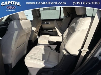 2023 Ford Explorer Platinum