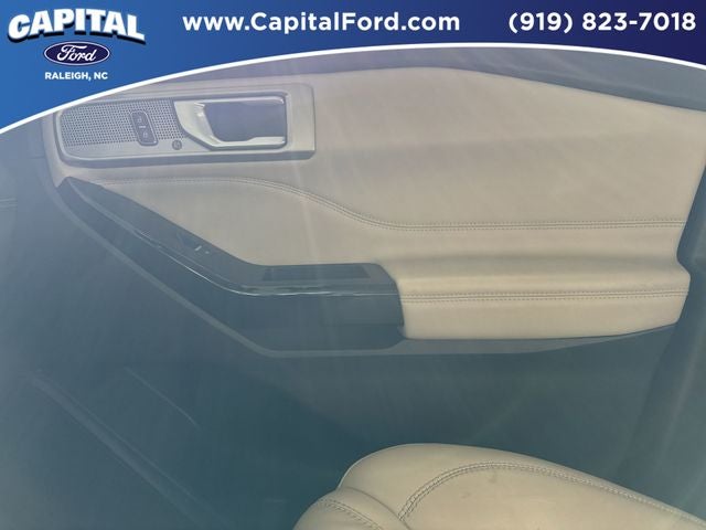 2023 Ford Explorer Platinum