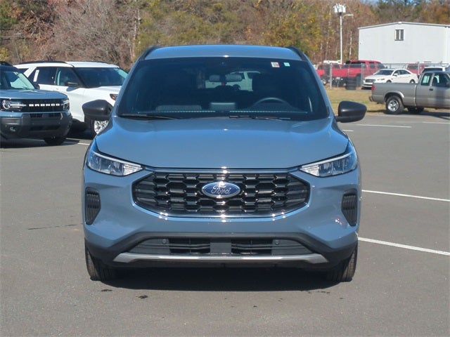 2025 Ford Escape Hybrid ST-Line
