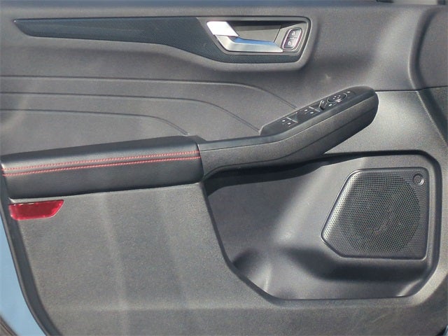 2025 Ford Escape Hybrid ST-Line