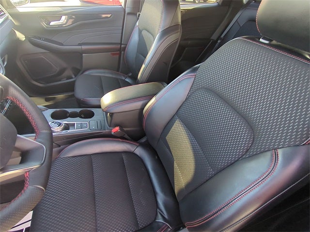 2025 Ford Escape Hybrid ST-Line