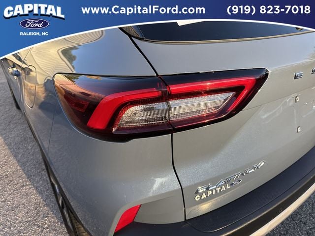 2025 Ford Escape Hybrid Platinum