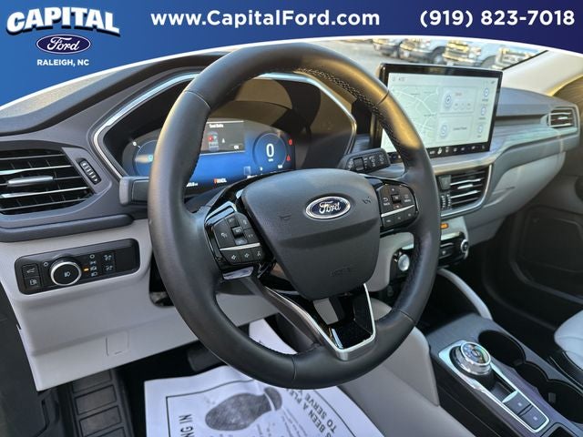 2025 Ford Escape Hybrid Platinum