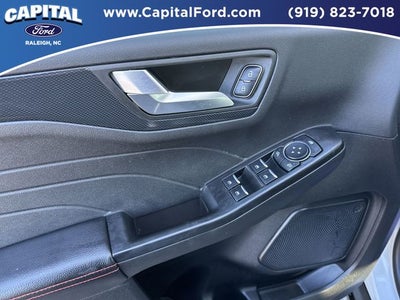 2025 Ford Escape Hybrid ST-Line Select