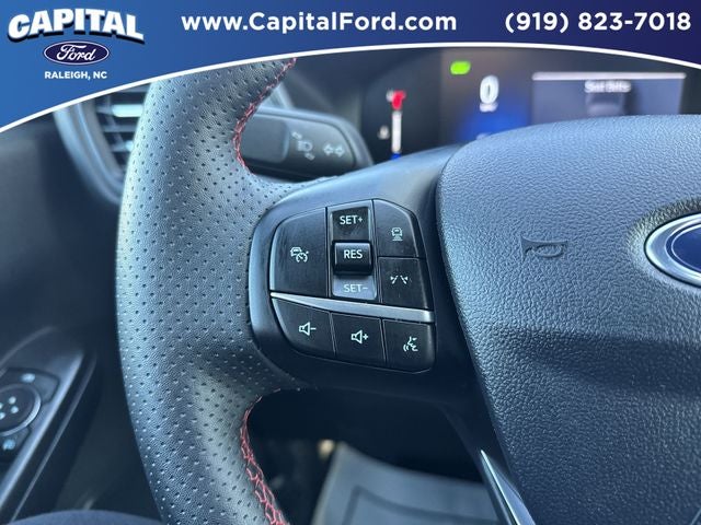 2025 Ford Escape Hybrid ST-Line Select