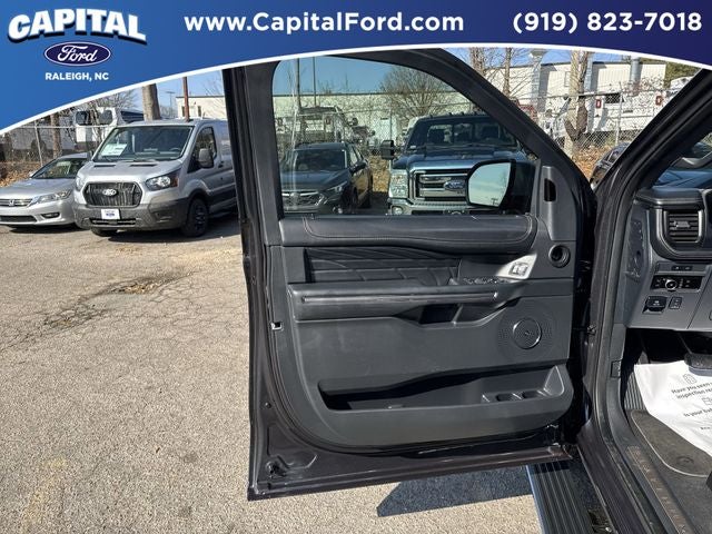 2023 Ford Expedition Platinum