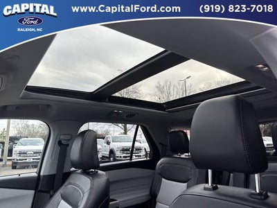 2023 Ford Explorer XLT