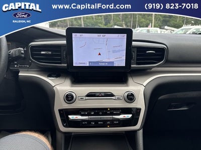 2023 Ford Explorer XLT