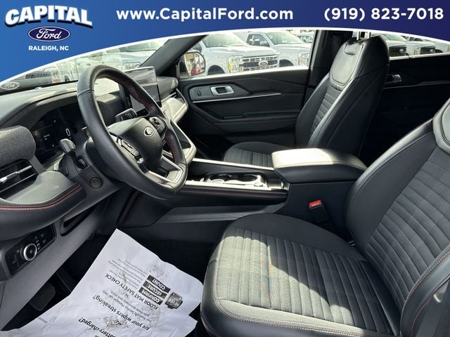 2025 Ford Explorer ST-Line