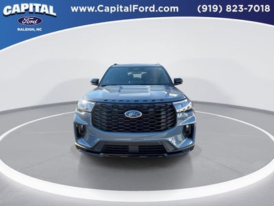 2025 Ford Explorer ST-Line