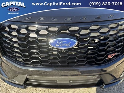 2025 Ford Explorer ST