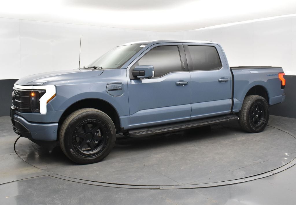 2023 Ford F-150 Lightning Platinum