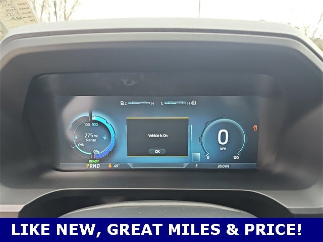 2025 Ford F-150 Lightning Flash