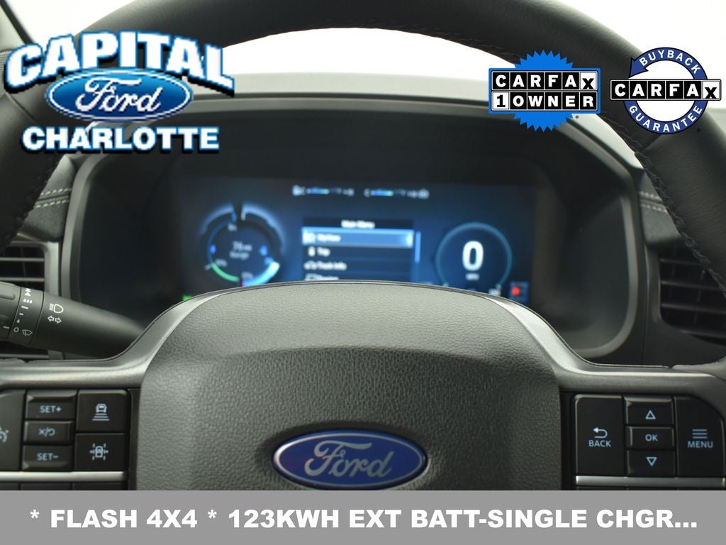 2025 Ford F-150 Lightning Flash