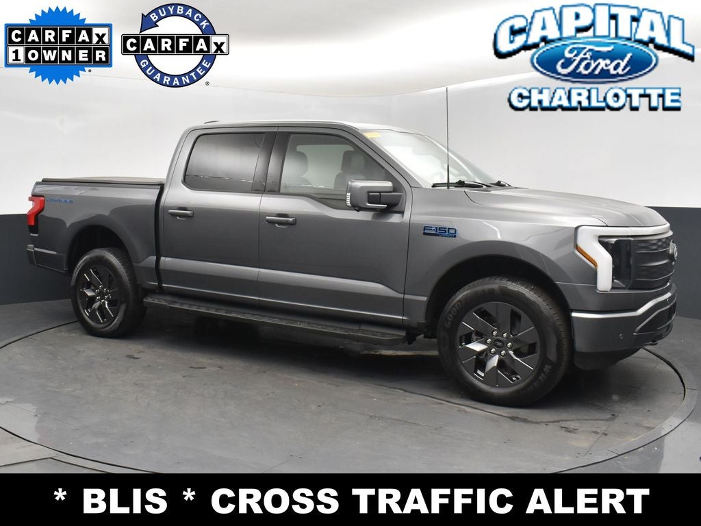 2025 Ford F-150 Lightning Lariat