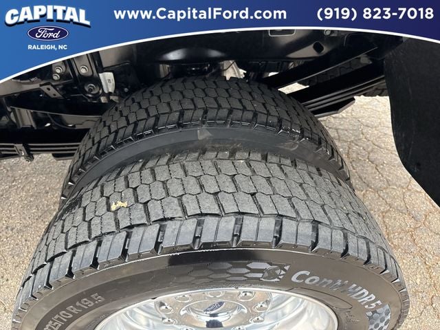 2025 Ford F-450SD Platinum Commercial