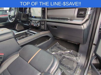 2024 Ford F-450SD Platinum DRW