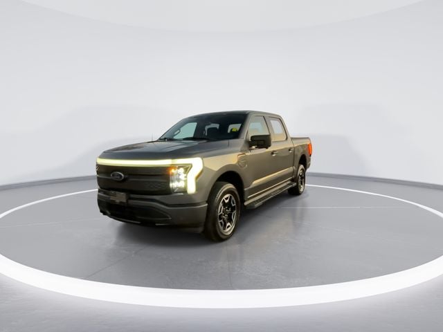 2022 Ford F-150 Lightning XLT
