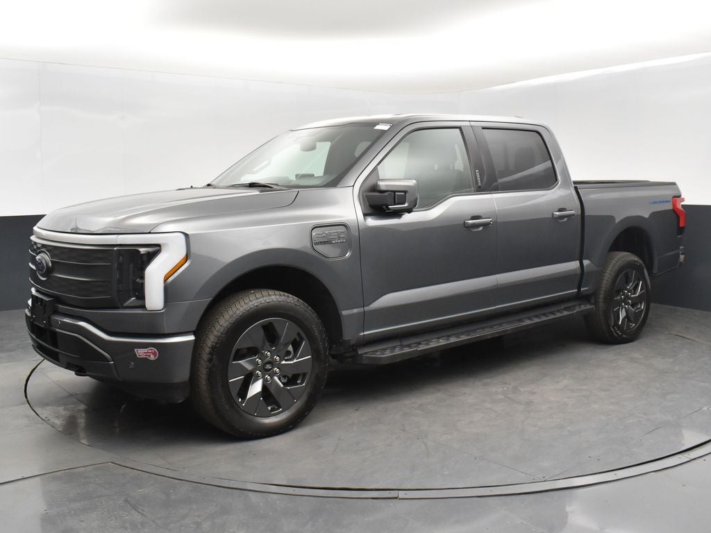 2023 Ford F-150 Lightning Lariat