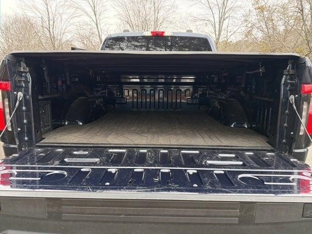 2023 Ford F-150 Lightning XLT