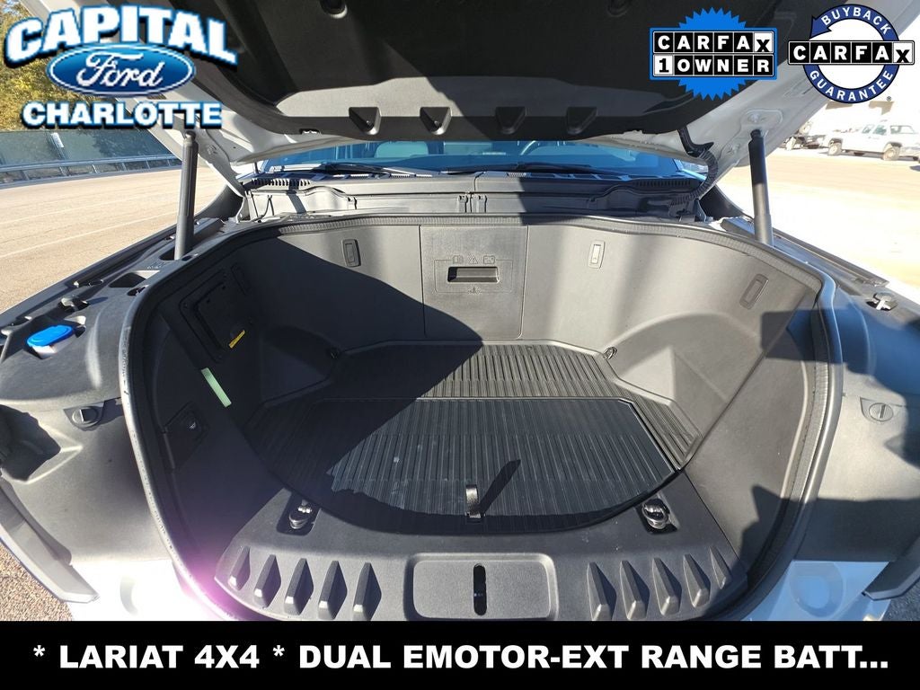 2023 Ford F-150 Lightning Lariat