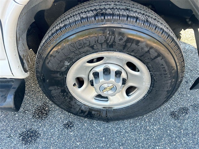 2023 Chevrolet Express 3500 LS Passenger