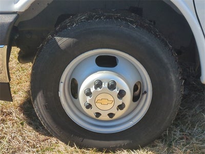 2022 Chevrolet Express 3500 Box Van