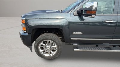 2019 Chevrolet Silverado 2500HD High Country