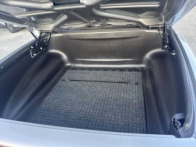 2005 Chevrolet SSR Base