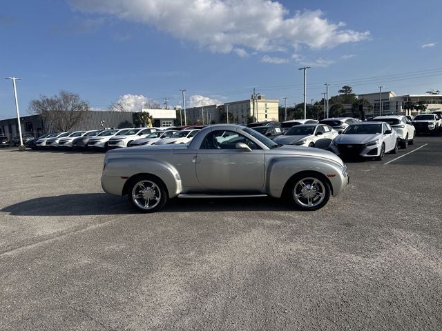 2005 Chevrolet SSR Base