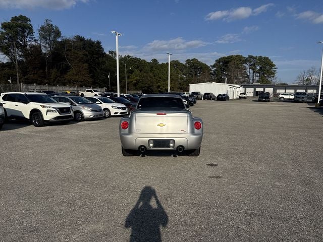 2005 Chevrolet SSR Base