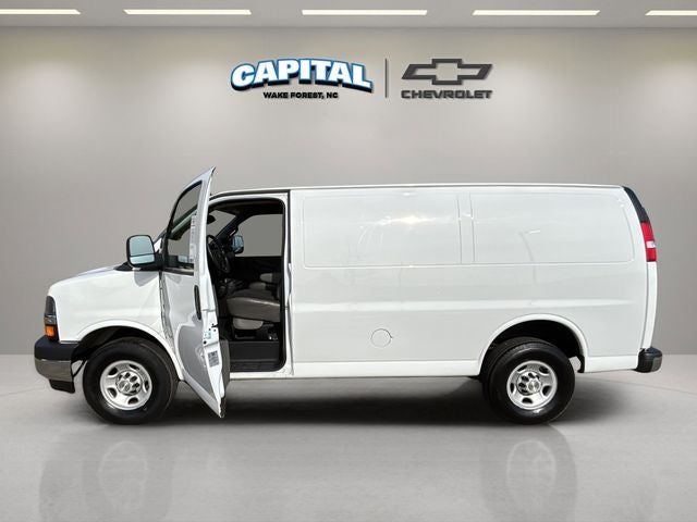 2024 Chevrolet Express 2500 Work Van Cargo