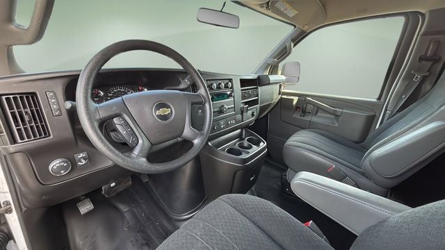 2024 Chevrolet Express 2500 Work Van Cargo