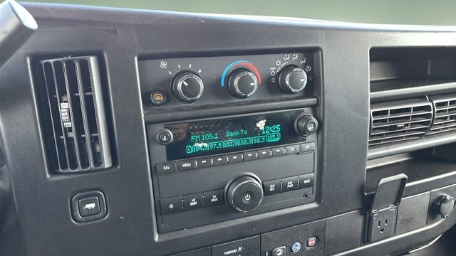 2024 Chevrolet Express 2500 Work Van Cargo
