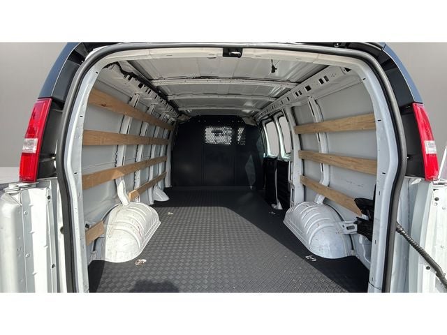 2024 Chevrolet Express 2500 Work Van Cargo