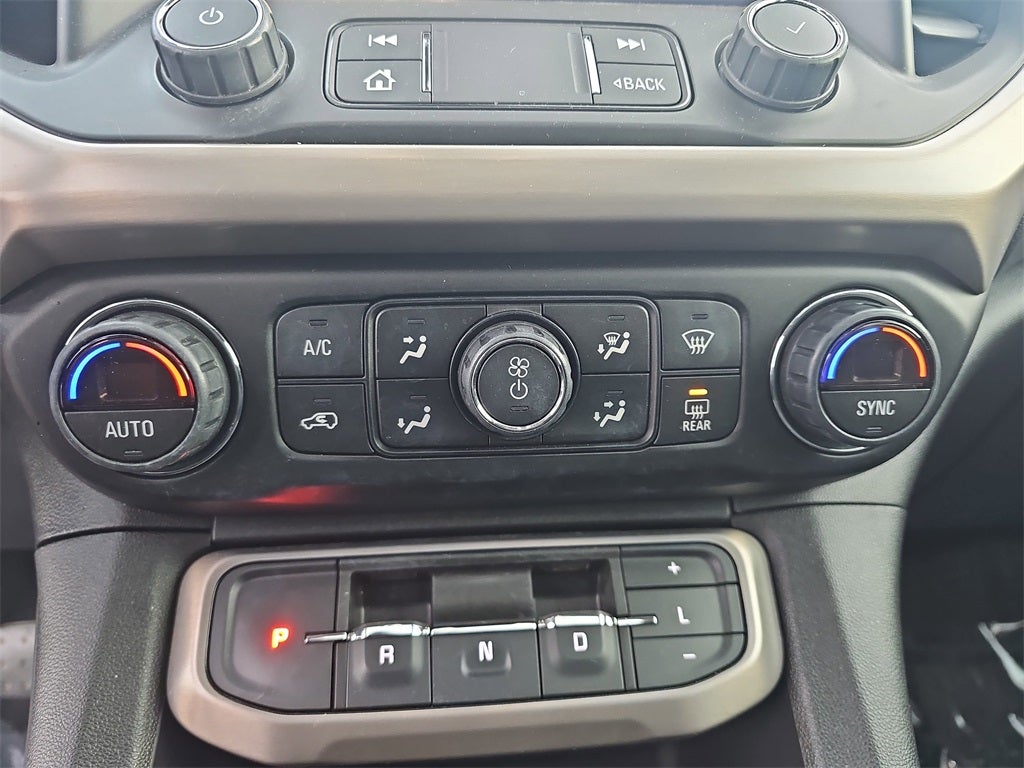 2020 GMC Acadia Denali