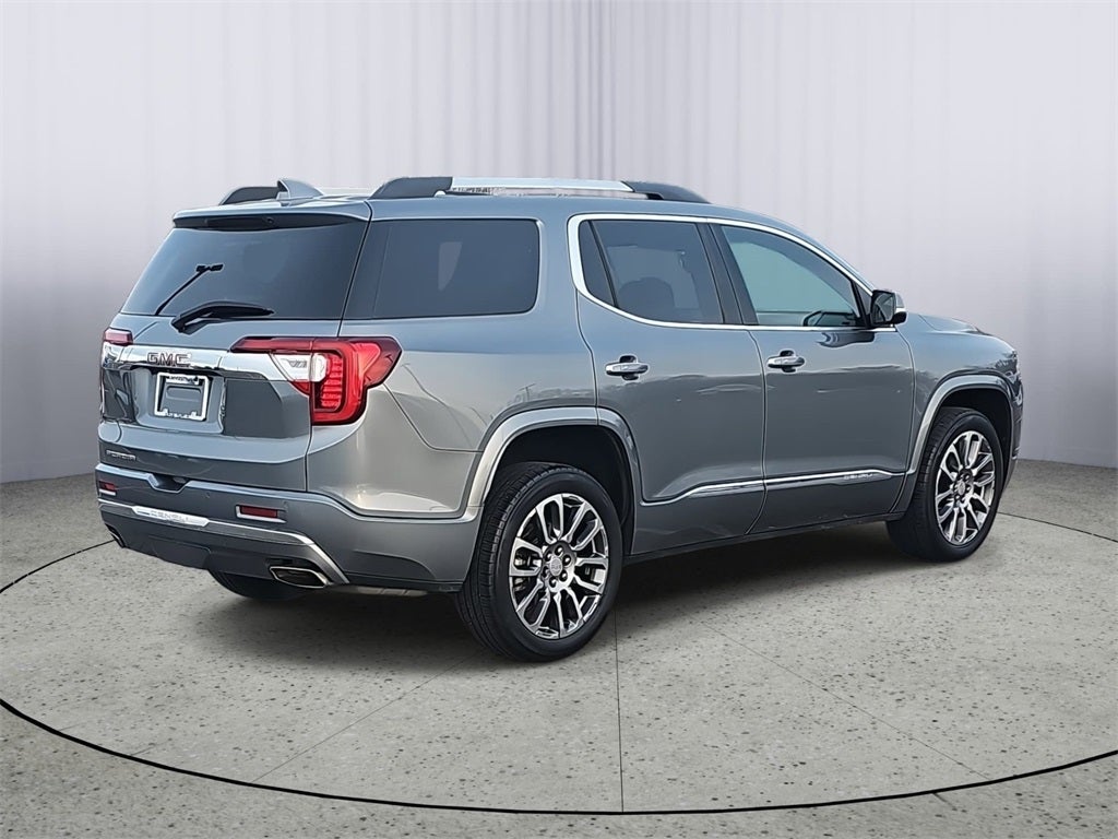 2020 GMC Acadia Denali