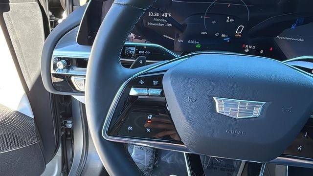 2025 Cadillac LYRIQ Sport