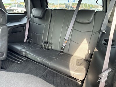 2017 Cadillac Escalade Platinum Edition