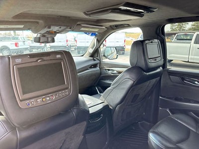 2017 Cadillac Escalade Platinum Edition